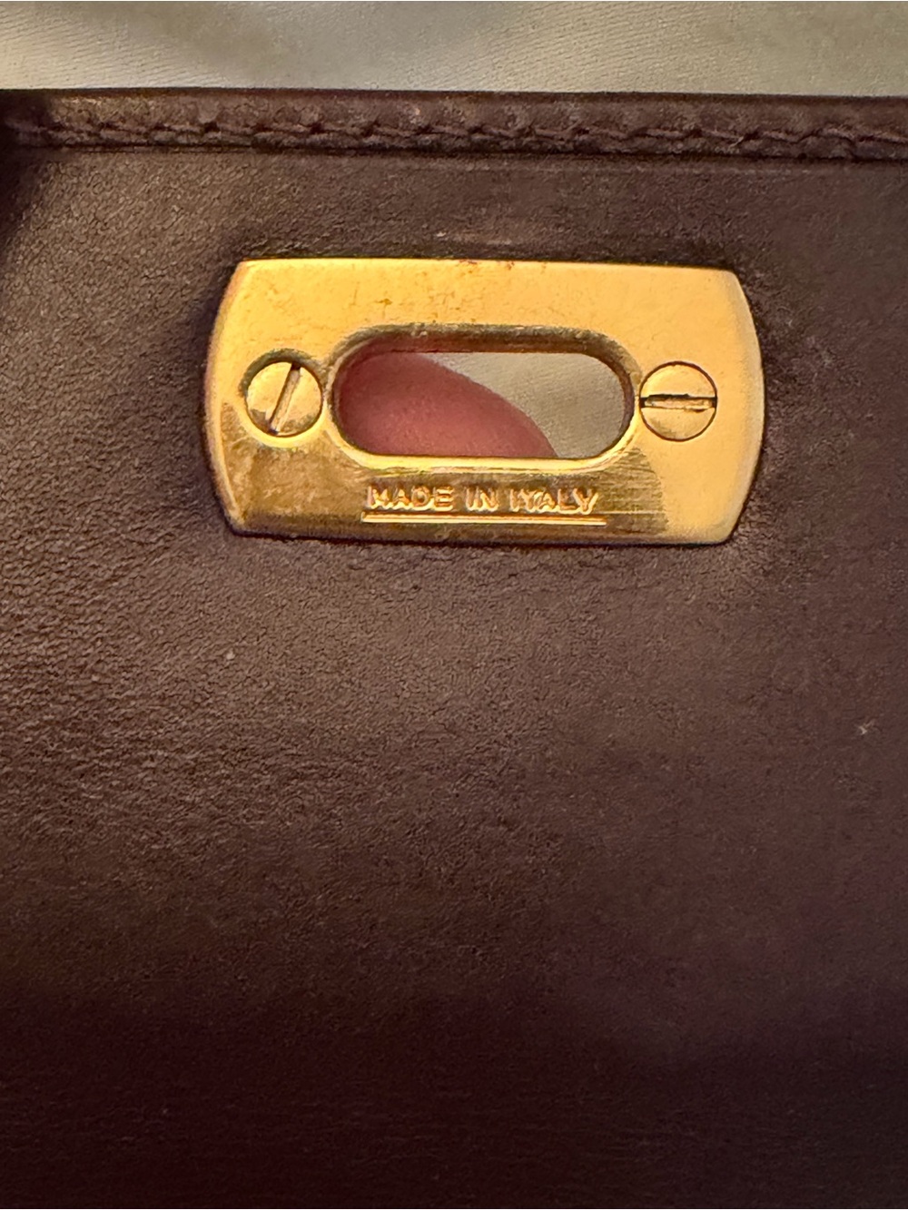 Vintage Salvatore Ferragamo Gancini Leather Tri-Fold Wallet 220048 Burgundy Plum - Picture 4 of 11